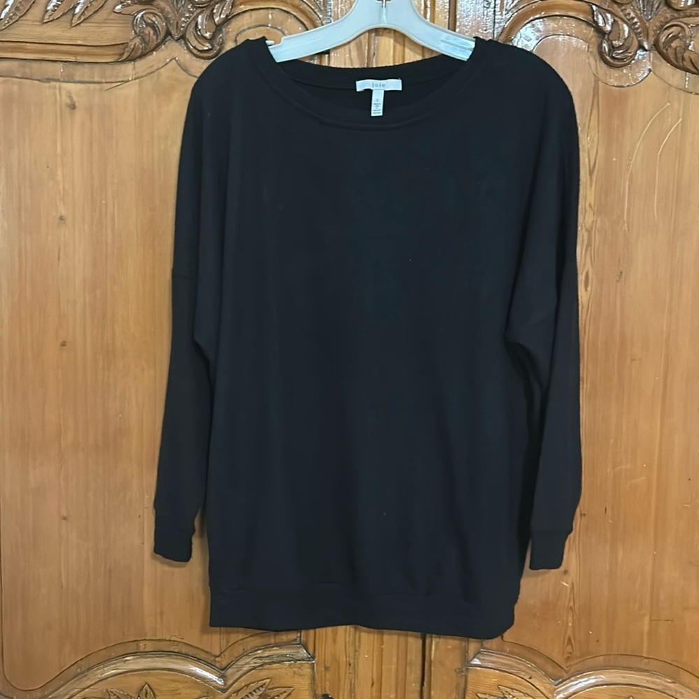 Joie Classic Lightweight Sweater with Round Neckline, Ribbed Cuffs Hem Small - Picture 2 of 5